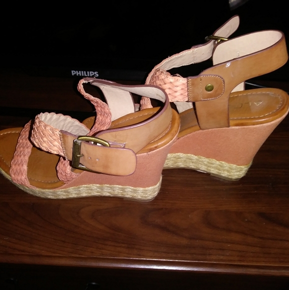 Aldo shoes - Picture 3 of 7